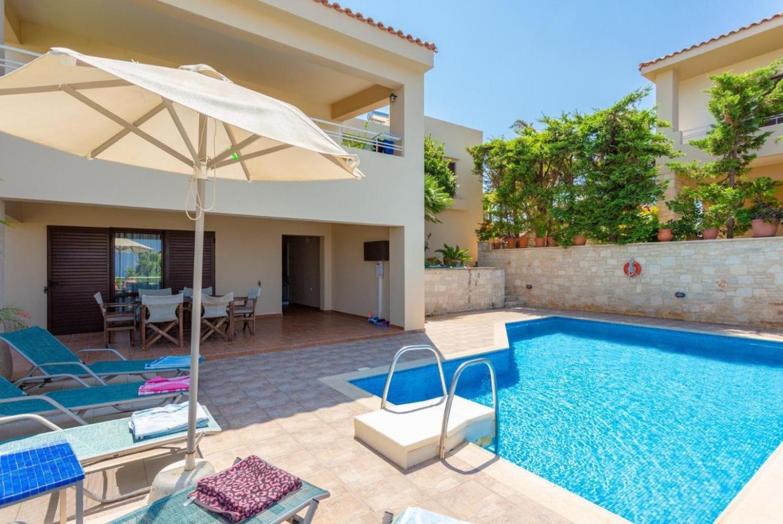 Villa Ilia Roussospítion Buitenkant foto